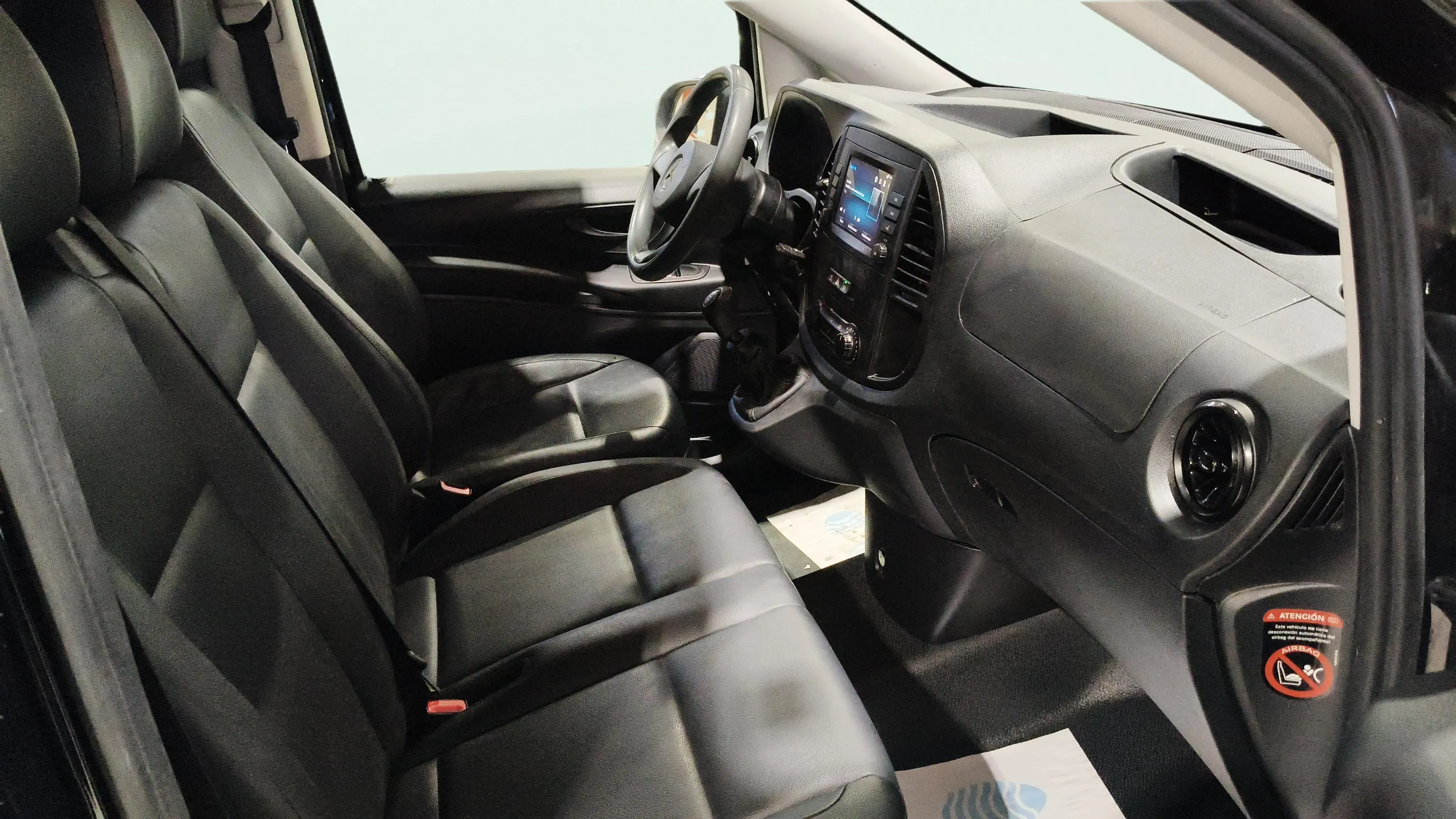 Mercedes-Benz Vito 110 CDI 2.0cc RWD 2023 - foto 16