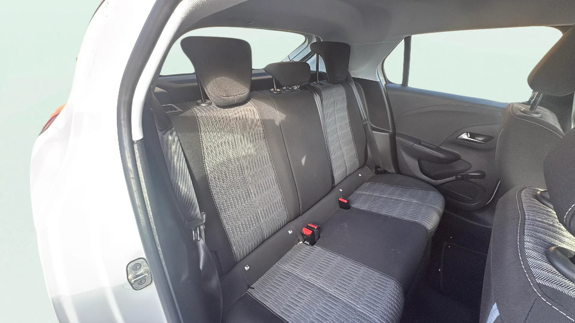 Opel Corsa 1.2 XEL Edition - foto 10
