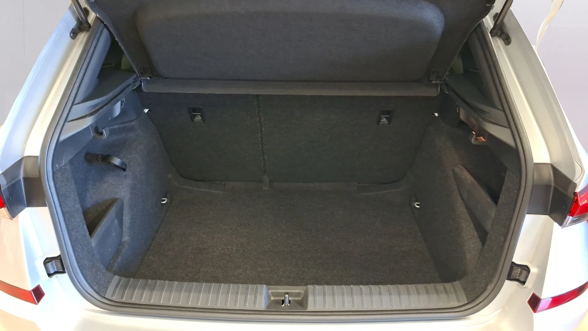 Škoda Kamiq 1.0 TSI DSG Montecarlo - foto 6