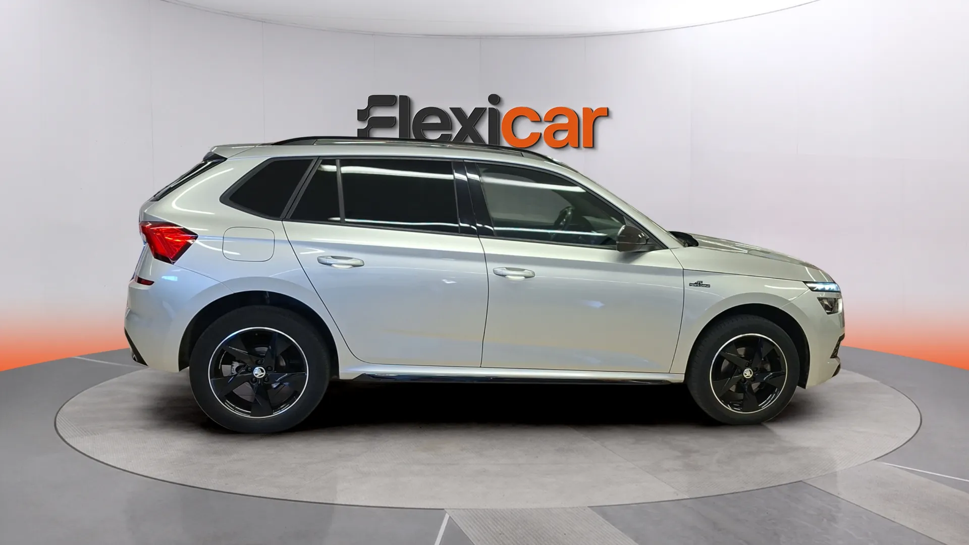 Škoda Kamiq 1.0 TSI DSG Montecarlo - foto 2