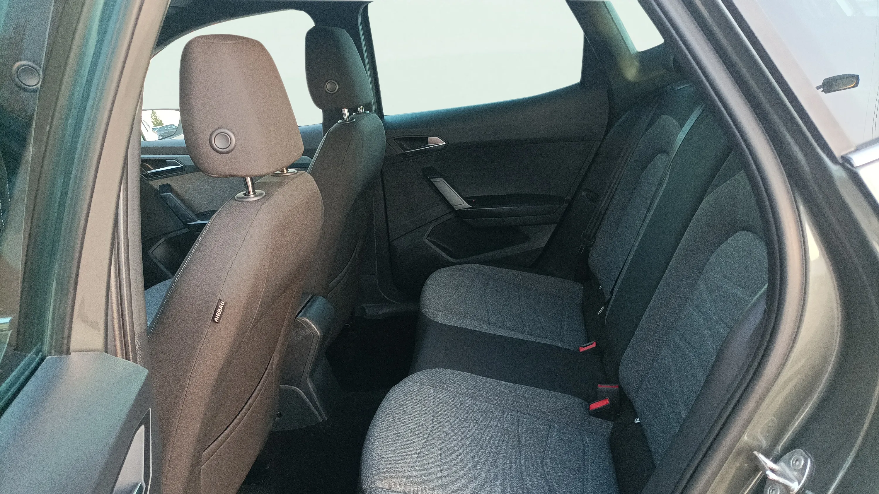 SEAT Arona 1.0 TSI Xperience XL - foto 14