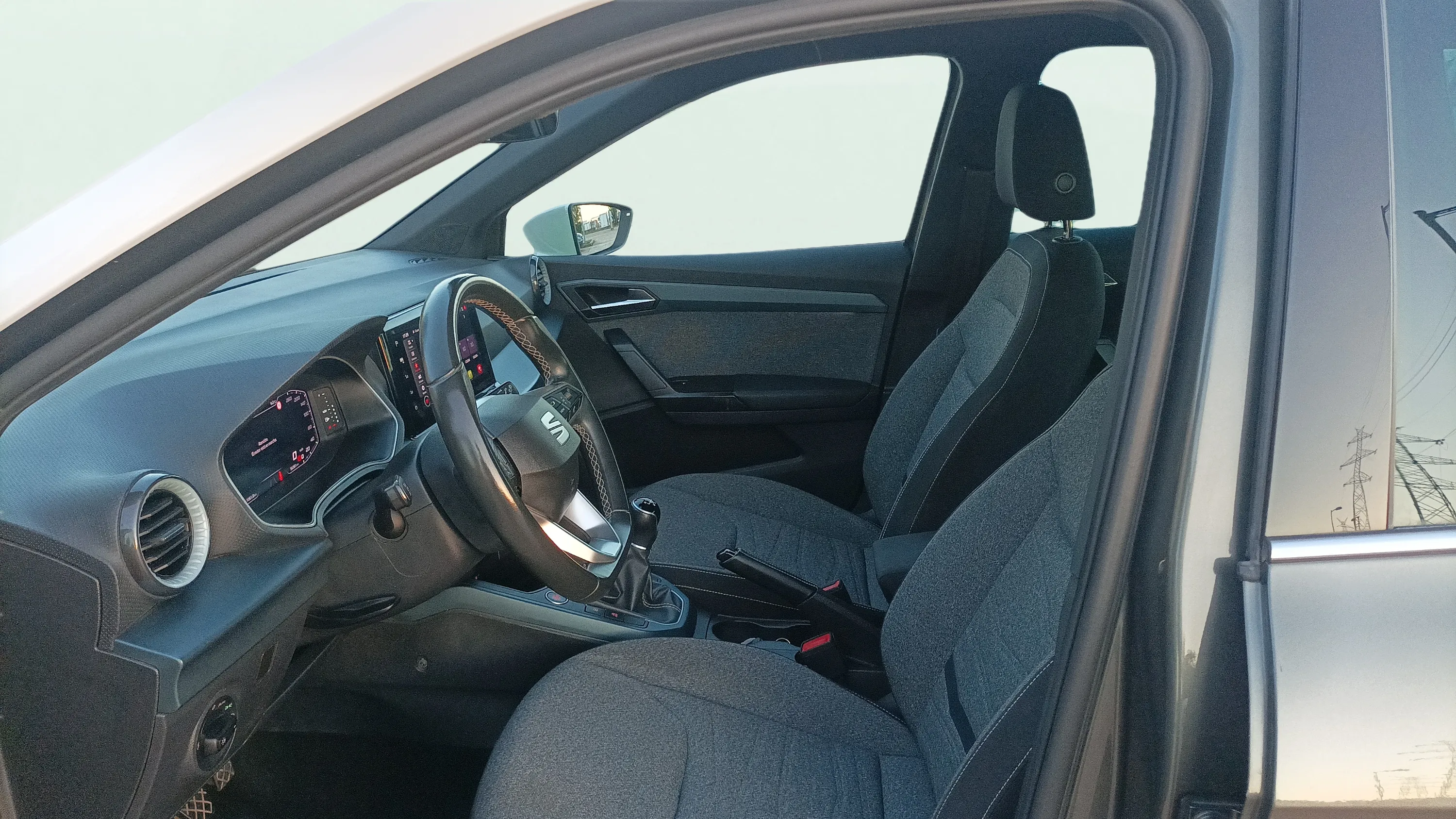 SEAT Arona 1.0 TSI Xperience XL - foto 11