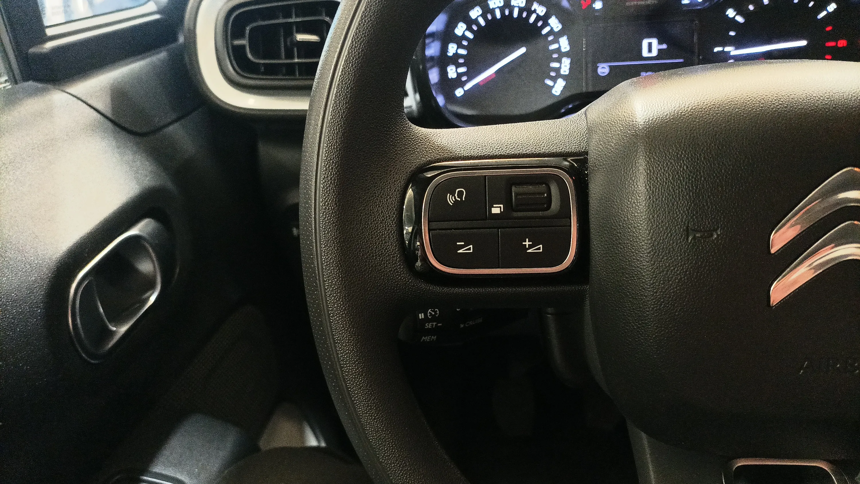 Citroën C3 PureTech Plus - foto 17