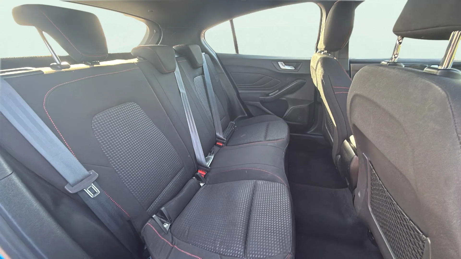 Ford Focus 1.0 EcoBoost MHEV Active SB - foto 14