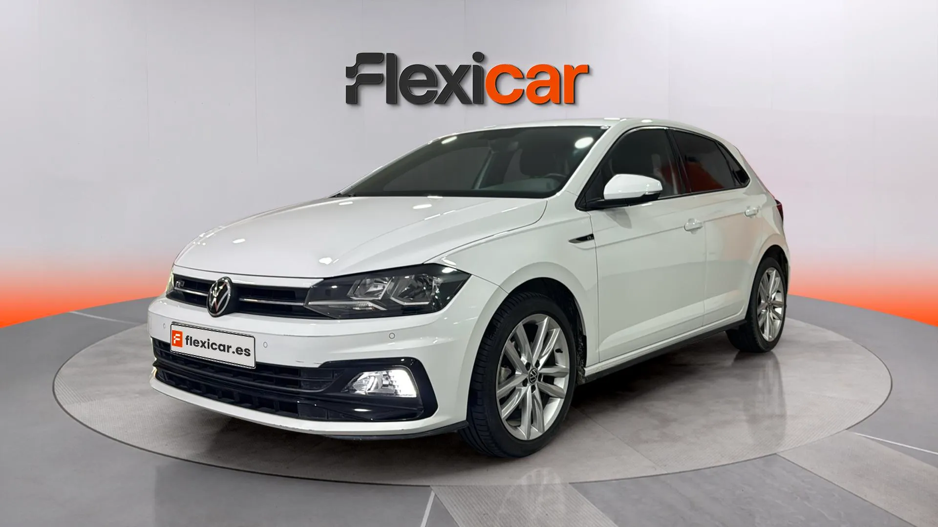 Volkswagen Polo R-Line 1.0 TSI DSG - foto 3