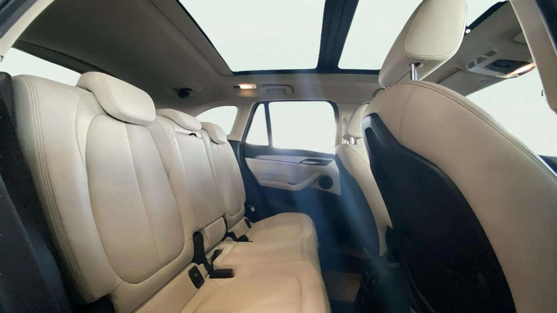 BMW X1 xDrive20dA - foto 14