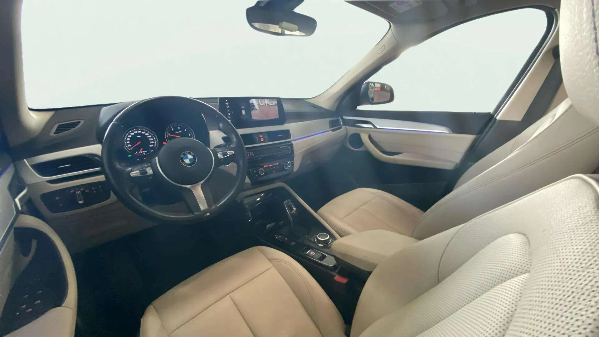 BMW X1 xDrive20dA - foto 11