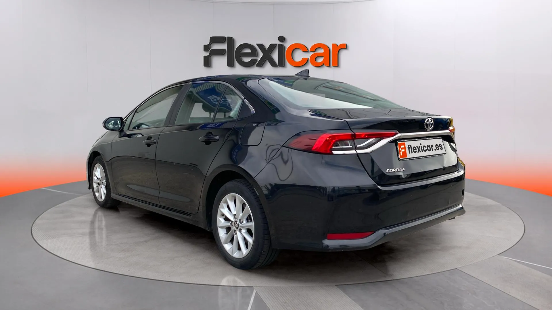 Toyota Corolla 140H Active Plus - foto 5