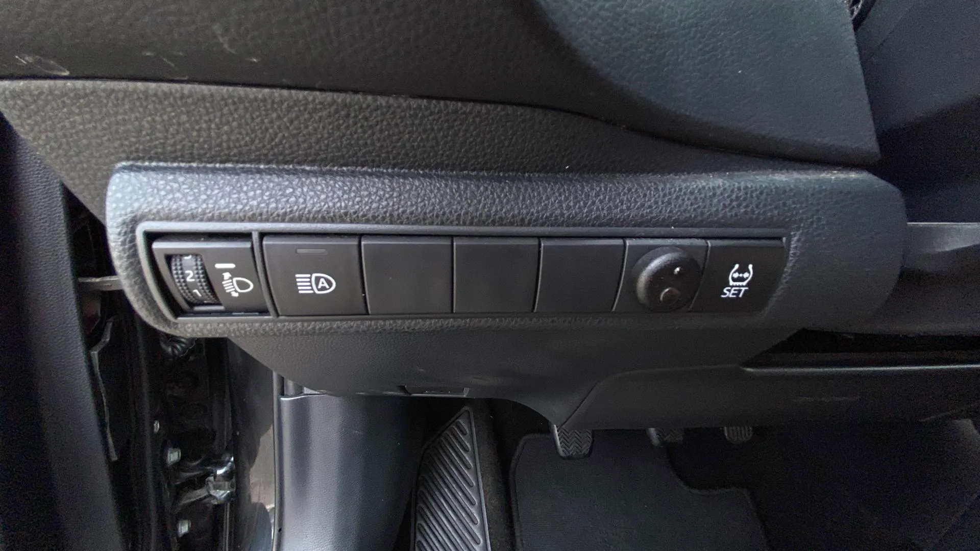 Toyota Corolla 140H Active Plus - foto 19