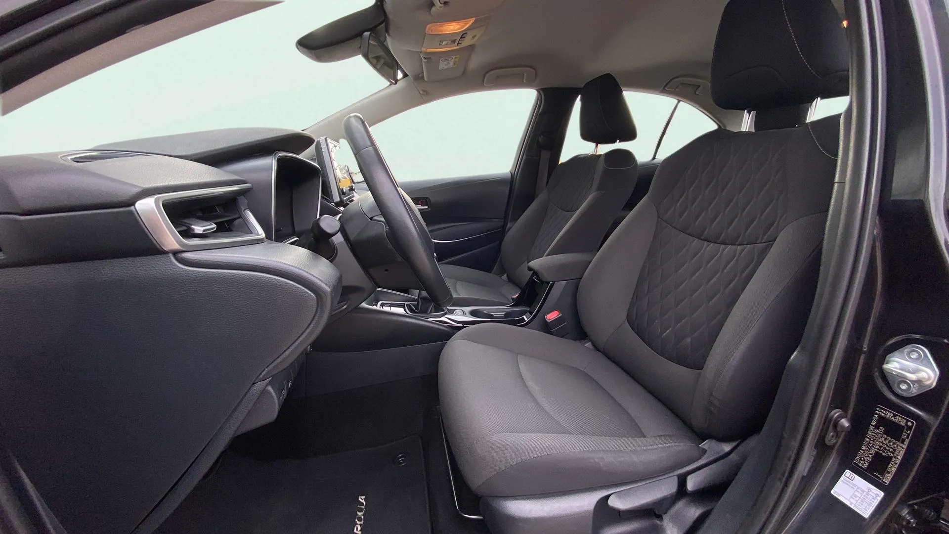 Toyota Corolla 140H Active Plus - foto 14