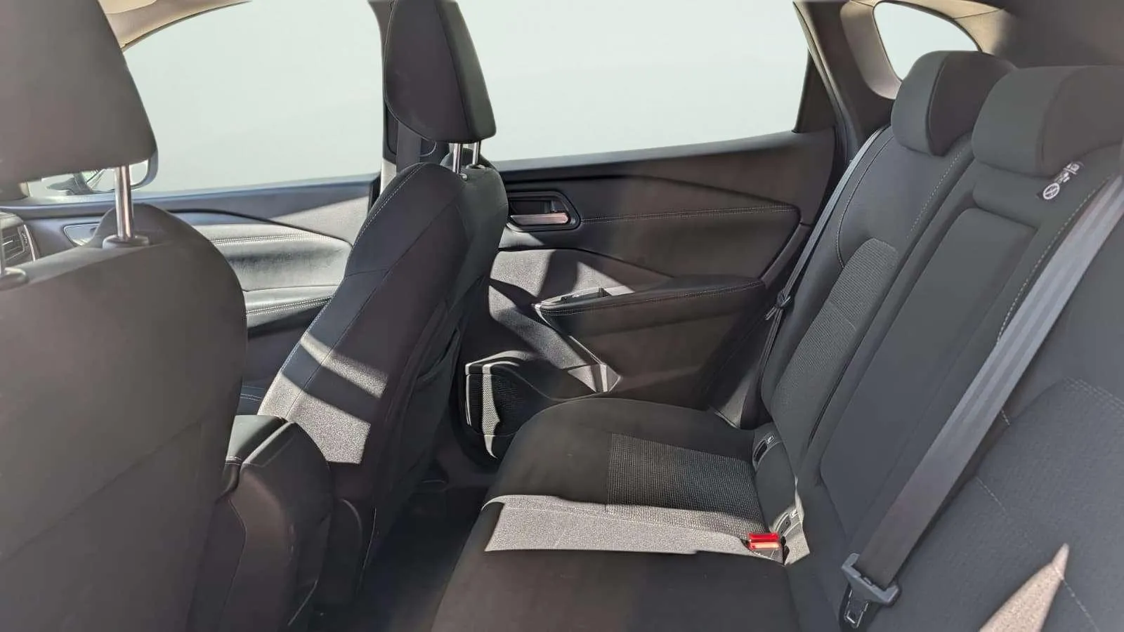 Nissan Qashqai DIG-T mHEV CVT Acenta - foto 18