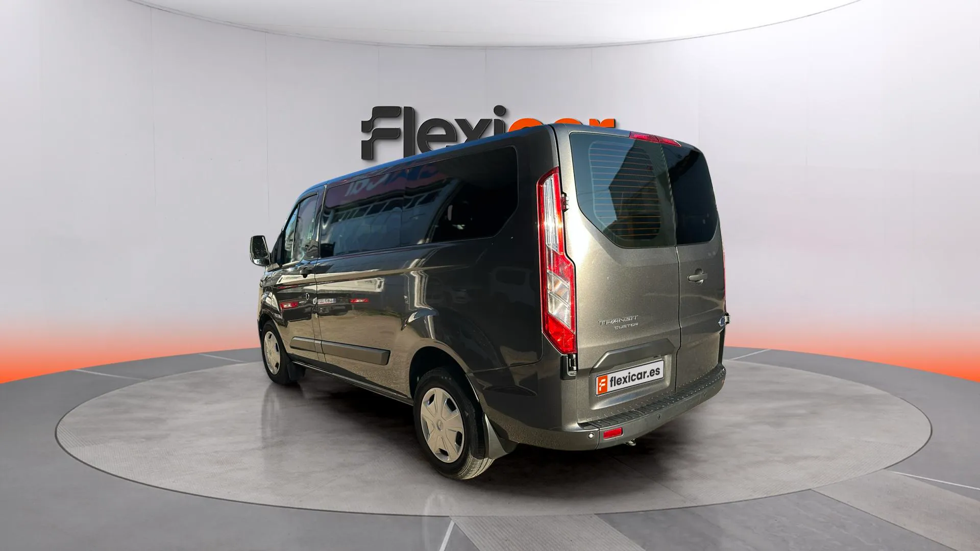 Ford Transit Custom Kombi 2.0 TDCi - foto 5