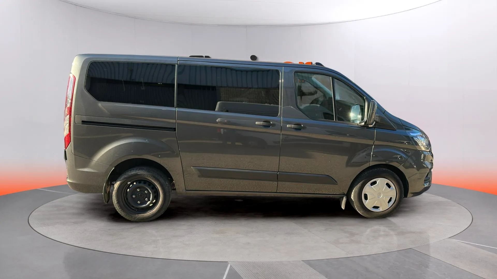 Ford Transit Custom Kombi 2.0 TDCi - foto 2