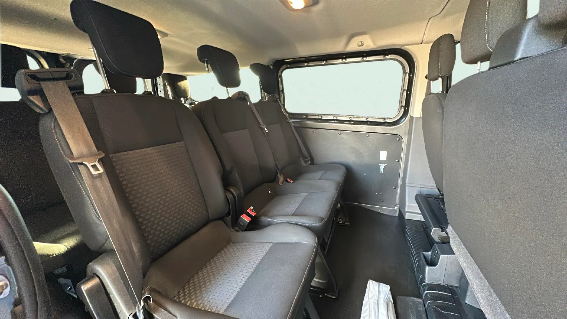 Ford Transit Custom Kombi 2.0 TDCi - foto 19