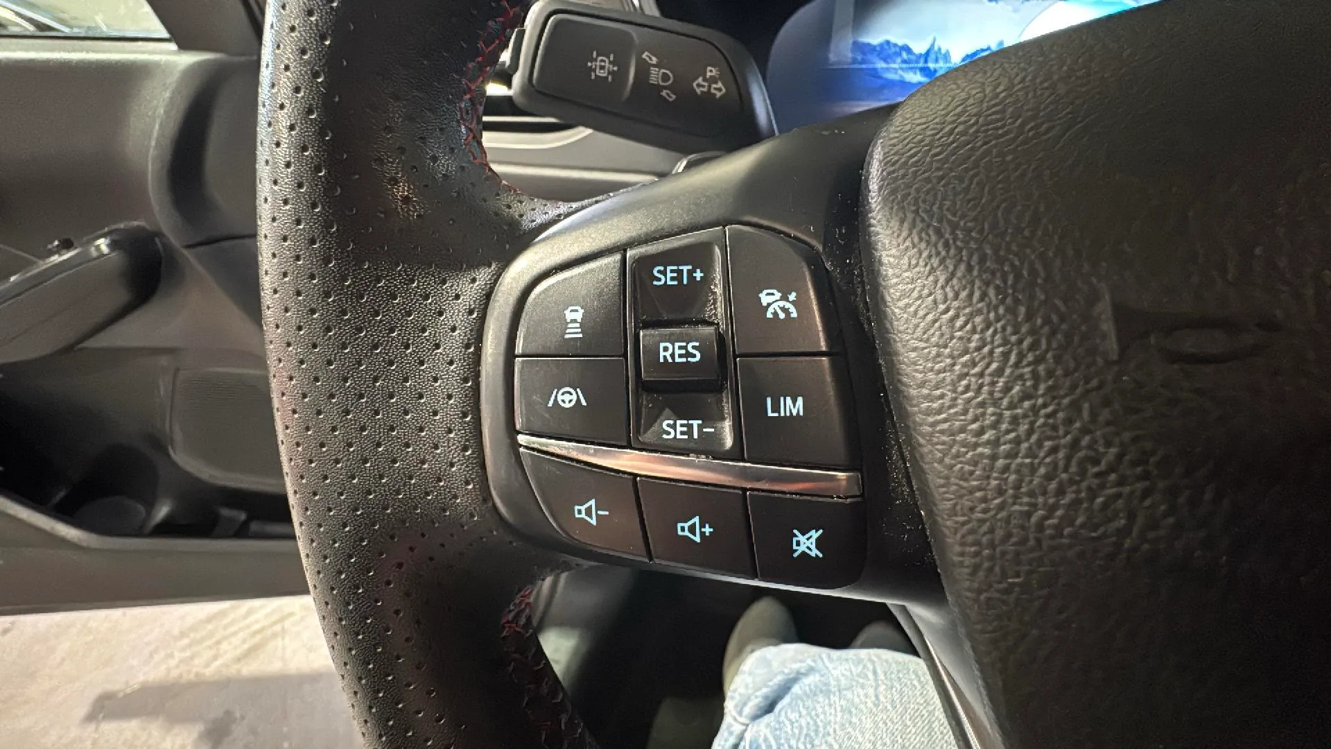 Ford Kuga ST-Line 2.0 EcoBlue - foto 16