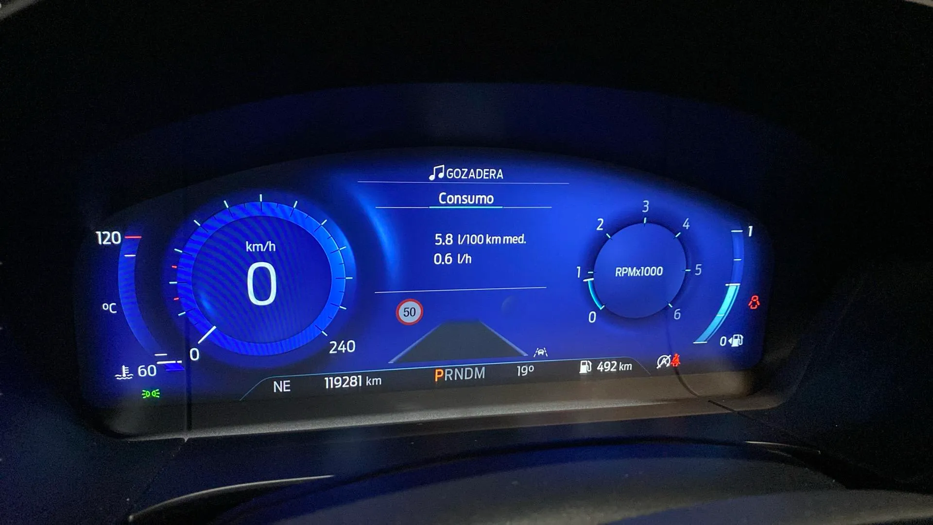 Ford Kuga ST-Line 2.0 EcoBlue - foto 11
