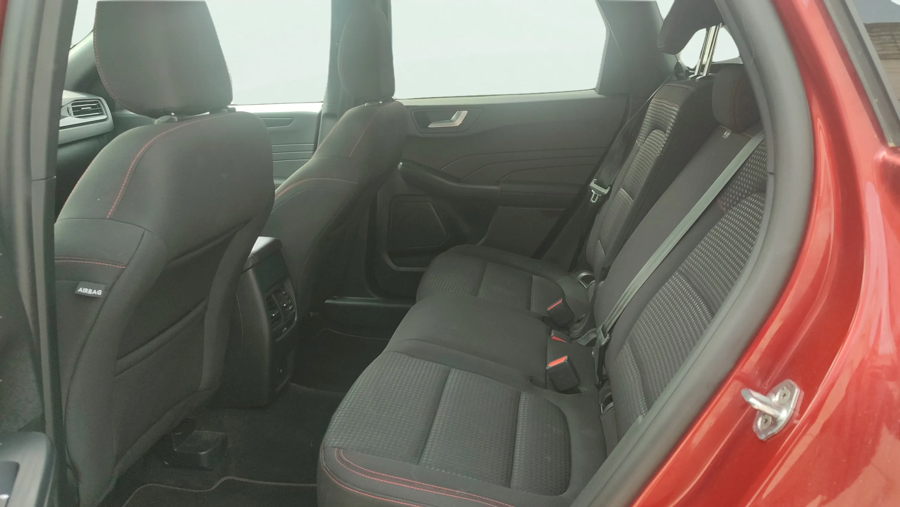 Ford Kuga ST-Line 2.0 EcoBlue - foto 15