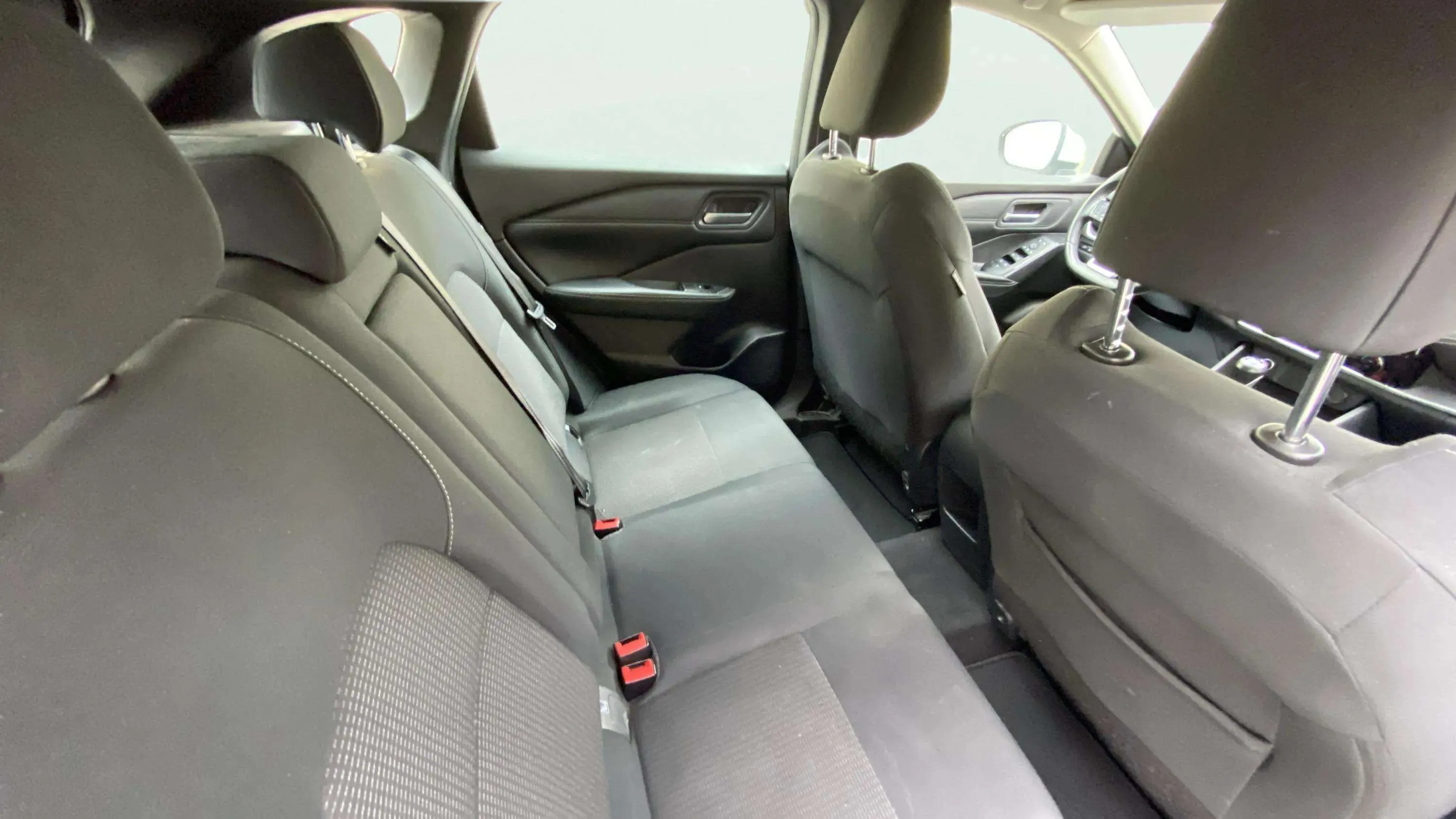 Nissan Qashqai DIG-T mHEV 4x2 Acenta - foto 16