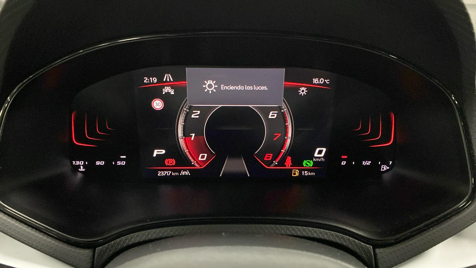 SEAT Arona 1.0 TSI DSG FR XL - foto 9