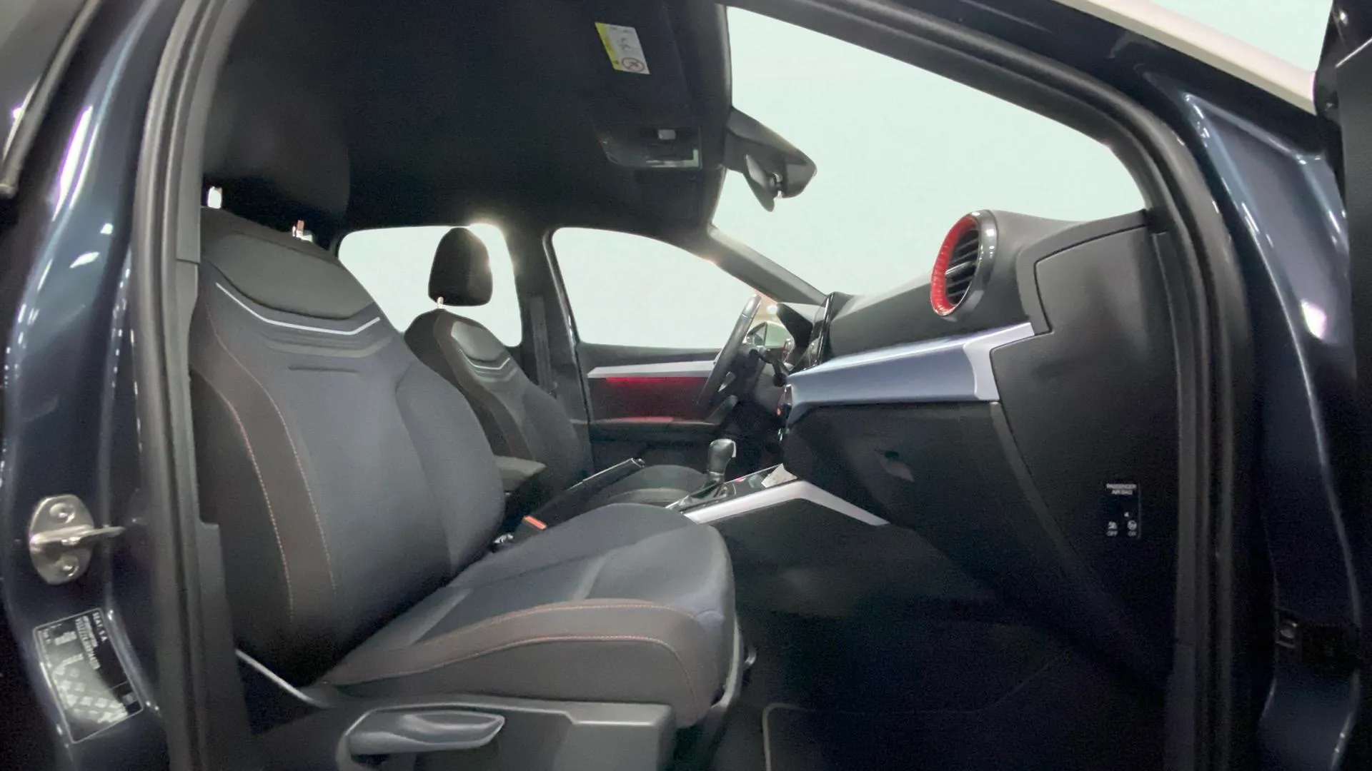 SEAT Arona 1.0 TSI DSG FR XL - foto 19