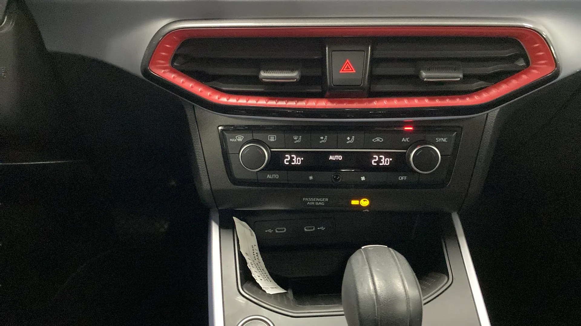 SEAT Arona 1.0 TSI DSG FR XL - foto 14