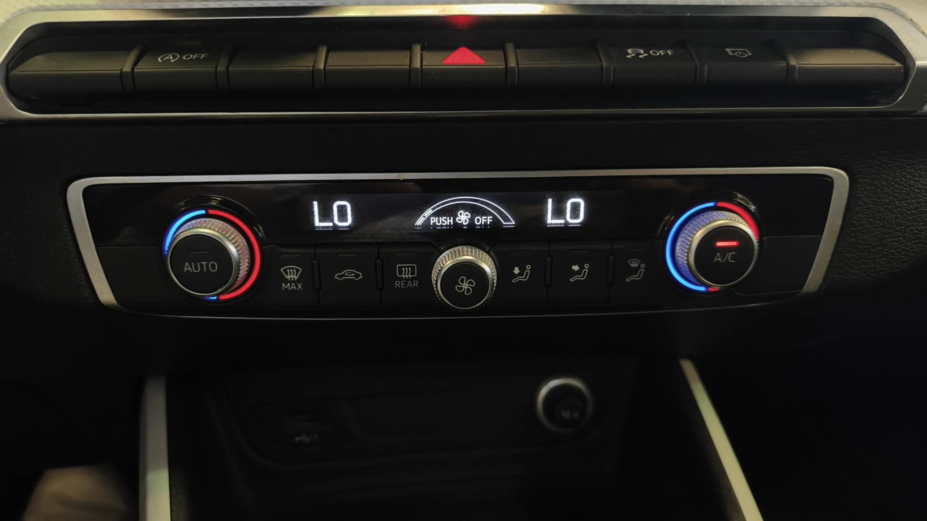 Audi Q2 Design 30 TDI - foto 28