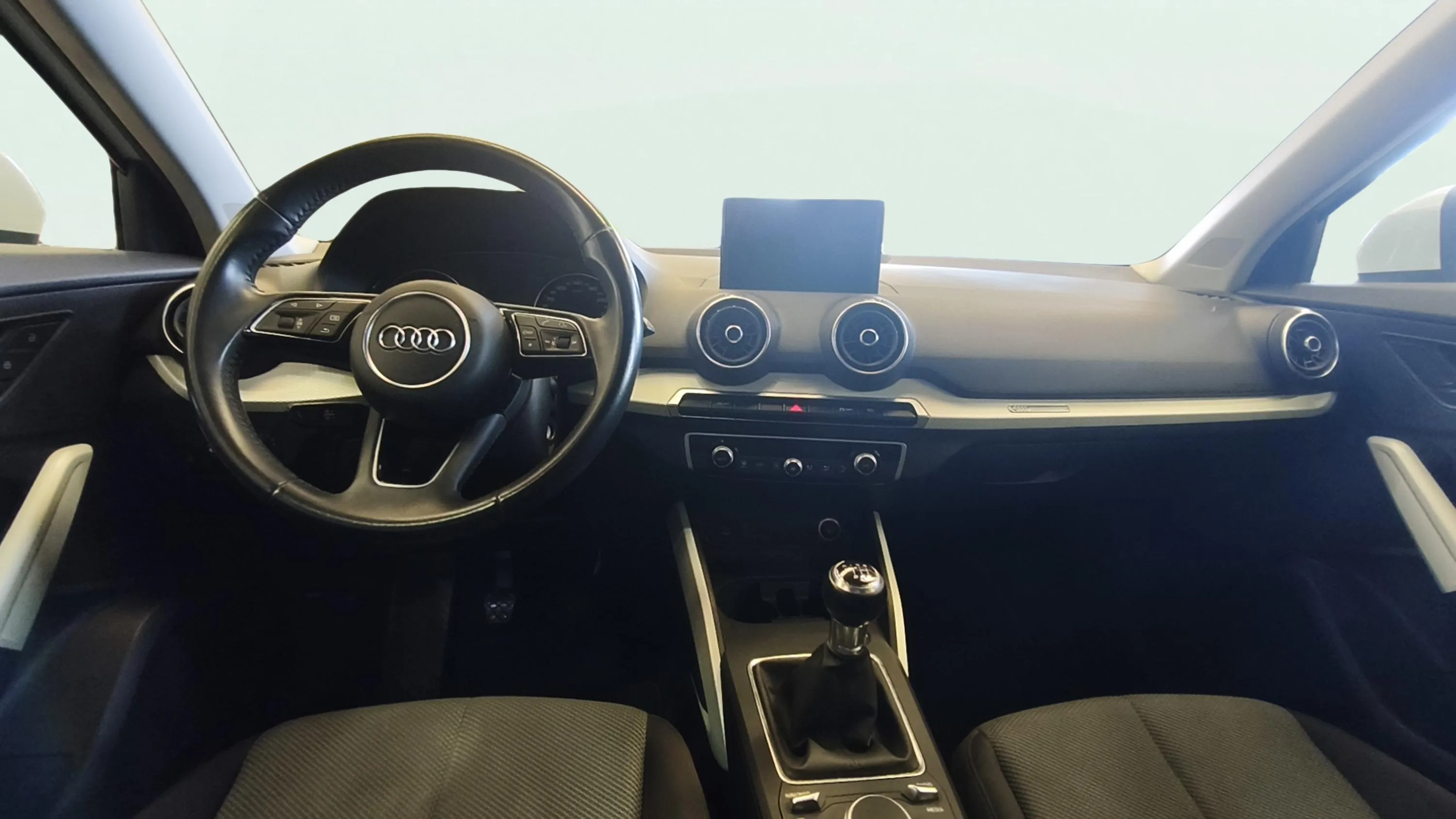 Audi Q2 Design 30 TDI - foto 17