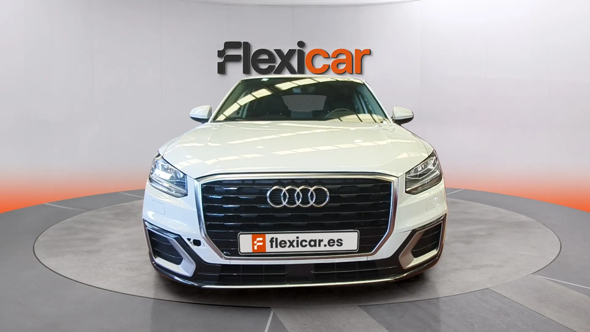 Audi Q2 Design 30 TDI - foto 2