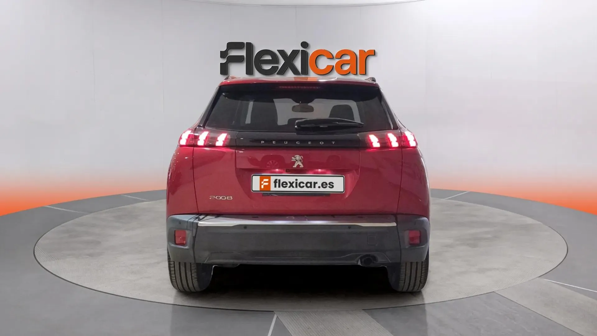 Peugeot 2008 Allure Pack PureTech 130 BVM6 - foto 5