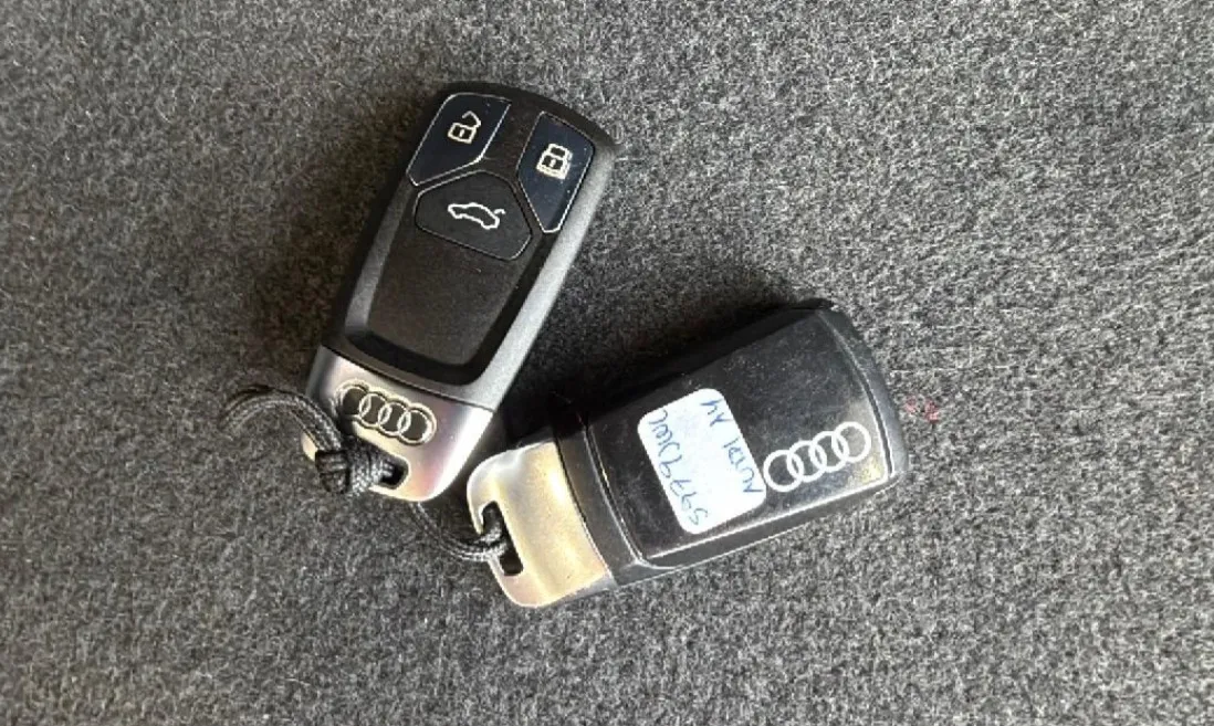 Audi A4 2.0 TDI S tronic - foto 14