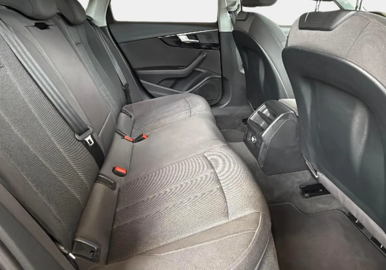 Audi A4 2.0 TDI S tronic - foto 13