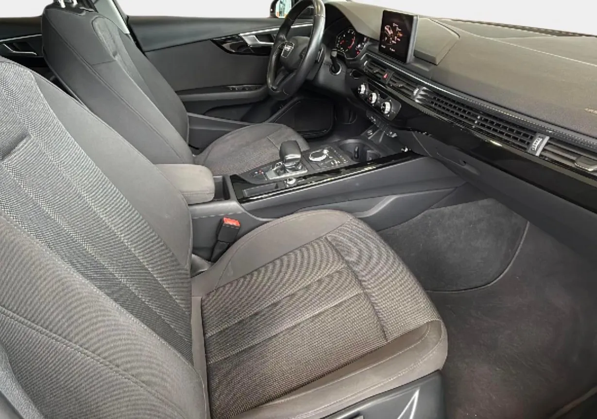Audi A4 2.0 TDI S tronic - foto 12