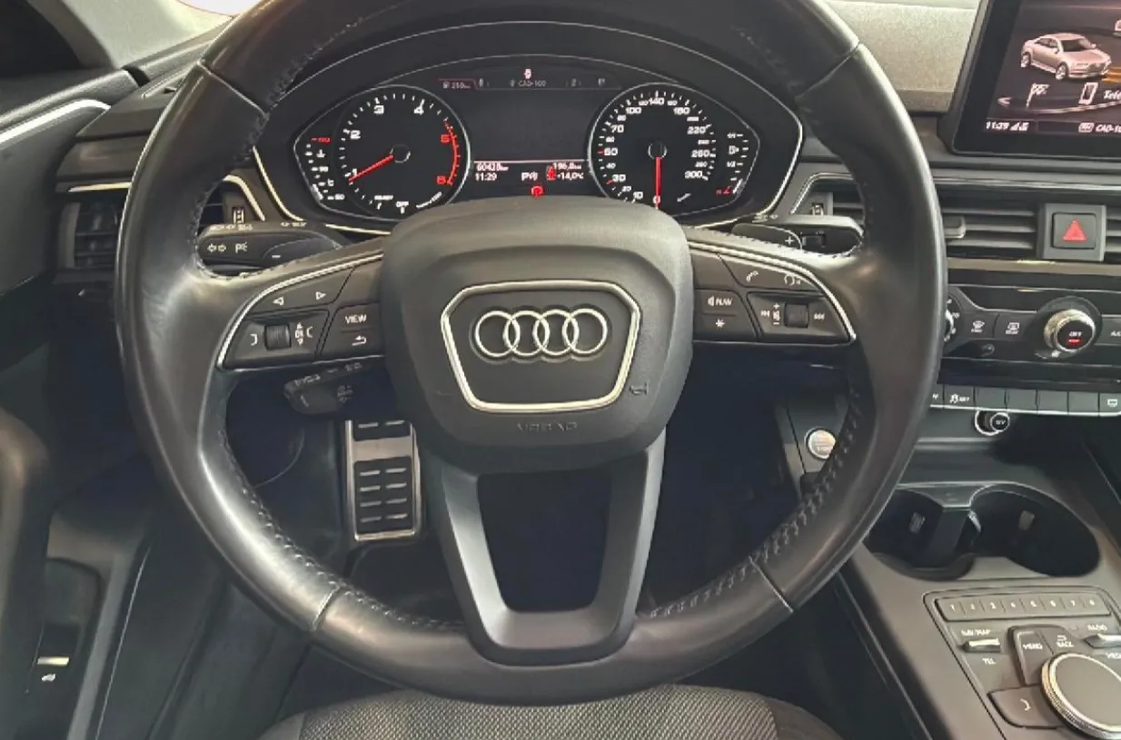 Audi A4 2.0 TDI S tronic - foto 9