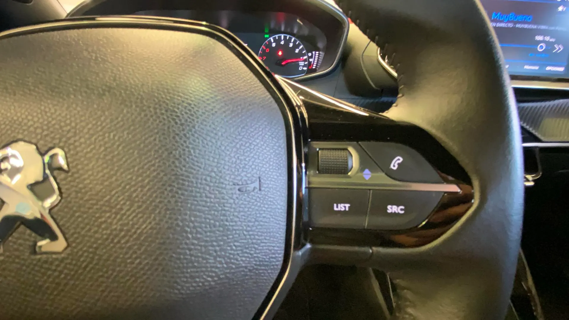 Peugeot 2008 Active BlueHDi 130 EAT8 - foto 20