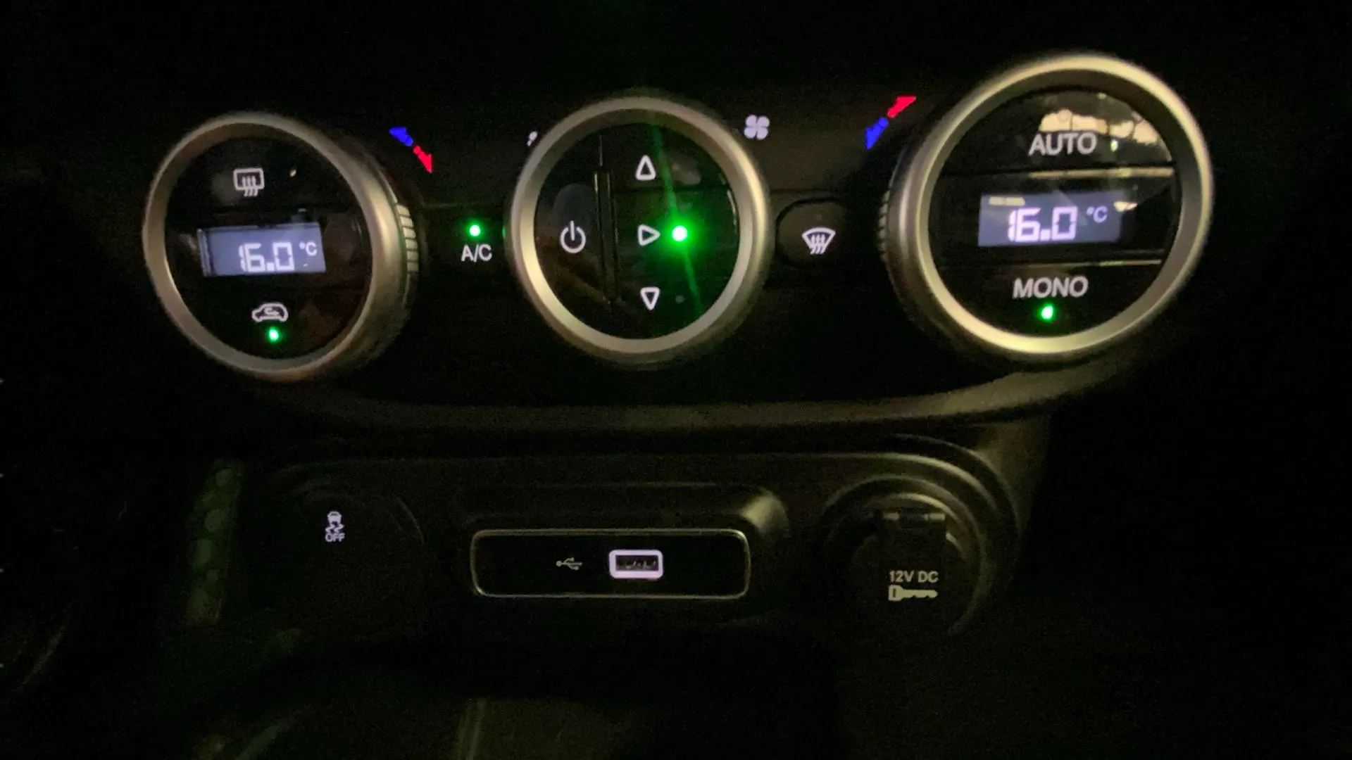Fiat 500L 1.4 16v 120th Aniversario - foto 25