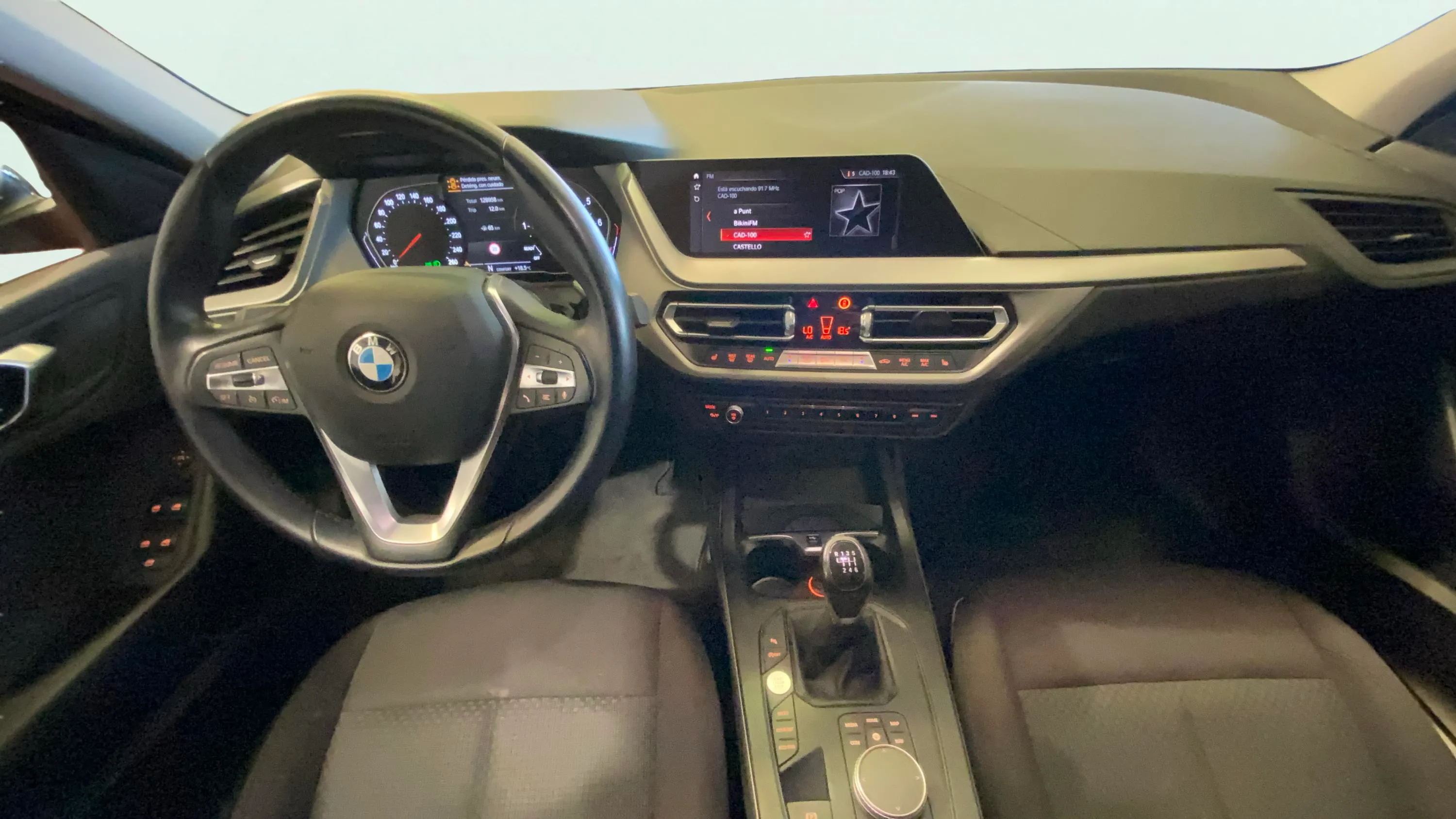 BMW Serie 1 118i - foto 17
