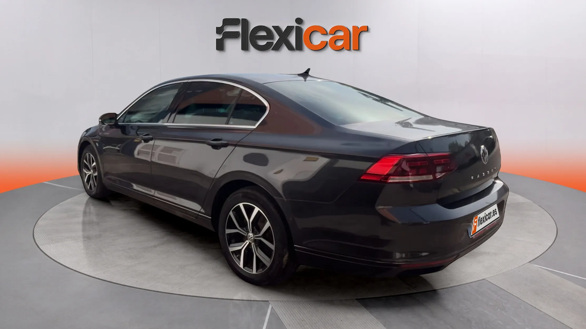 Volkswagen Passat Variant Executive 1.6 TDI DSG - foto 8
