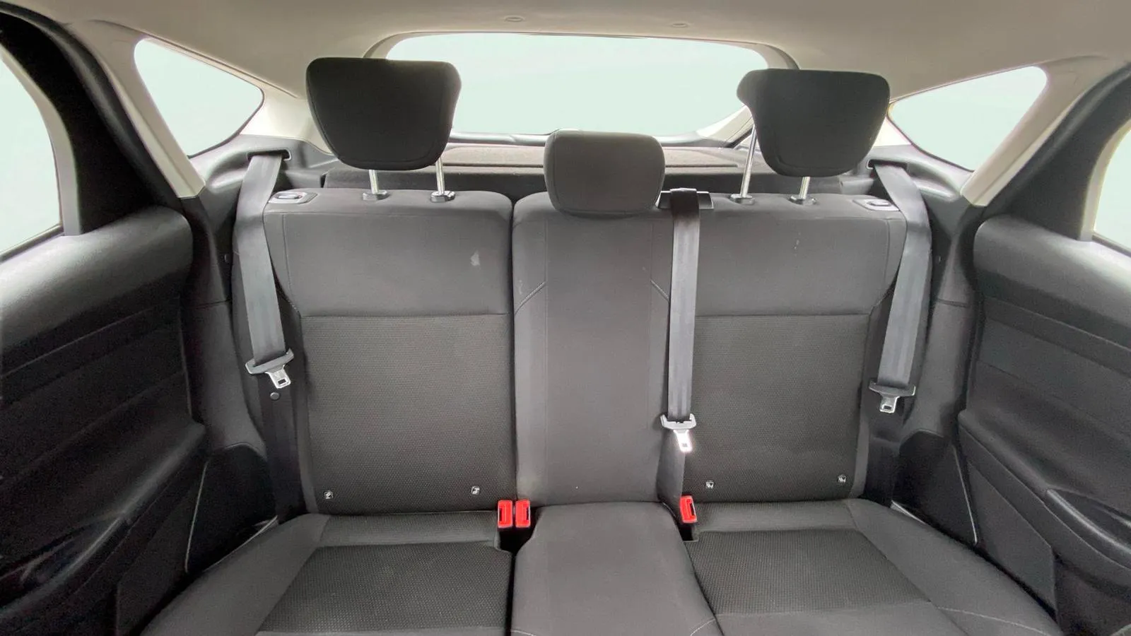Ford Focus 1.0 EcoBoost -St.-St. Trend+ - foto 23