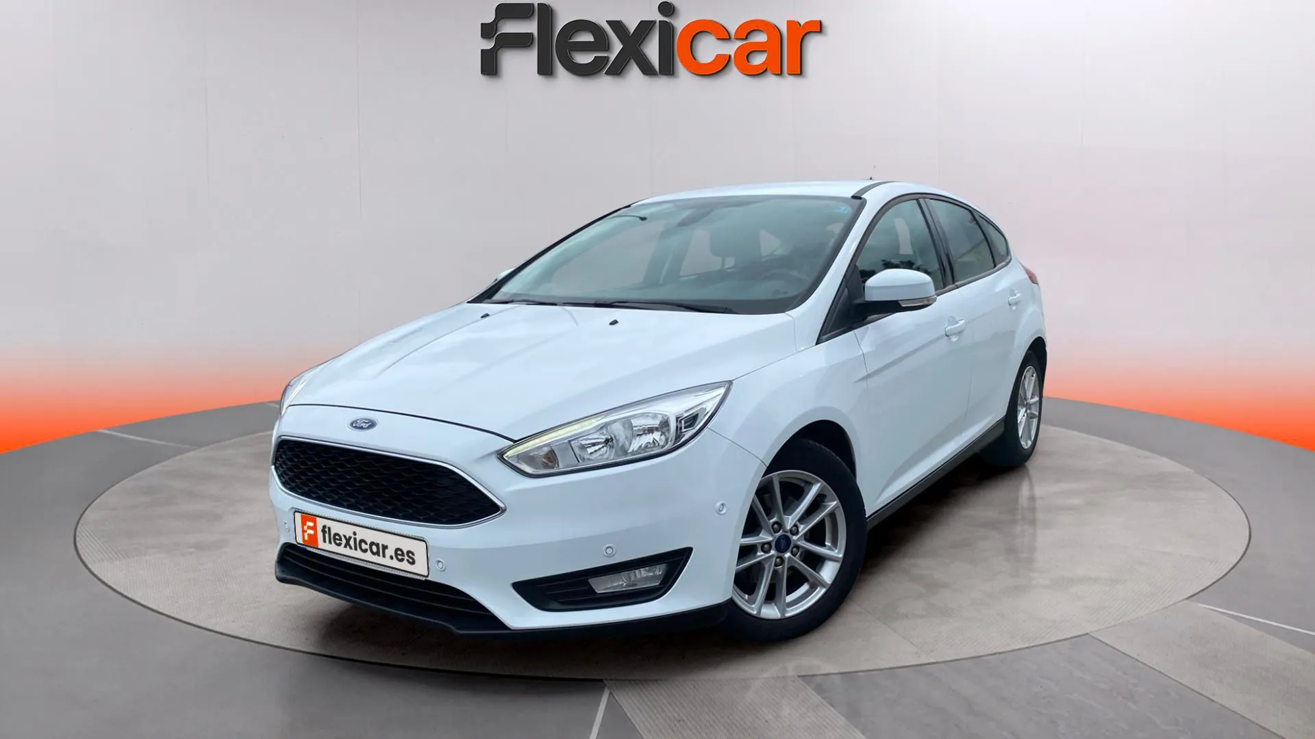 Ford Focus 1.0 EcoBoost -St.-St. Trend+ - foto 3
