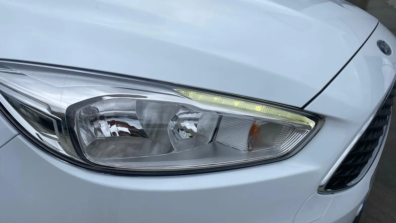 Ford Focus 1.0 EcoBoost -St.-St. Trend+ - foto 29