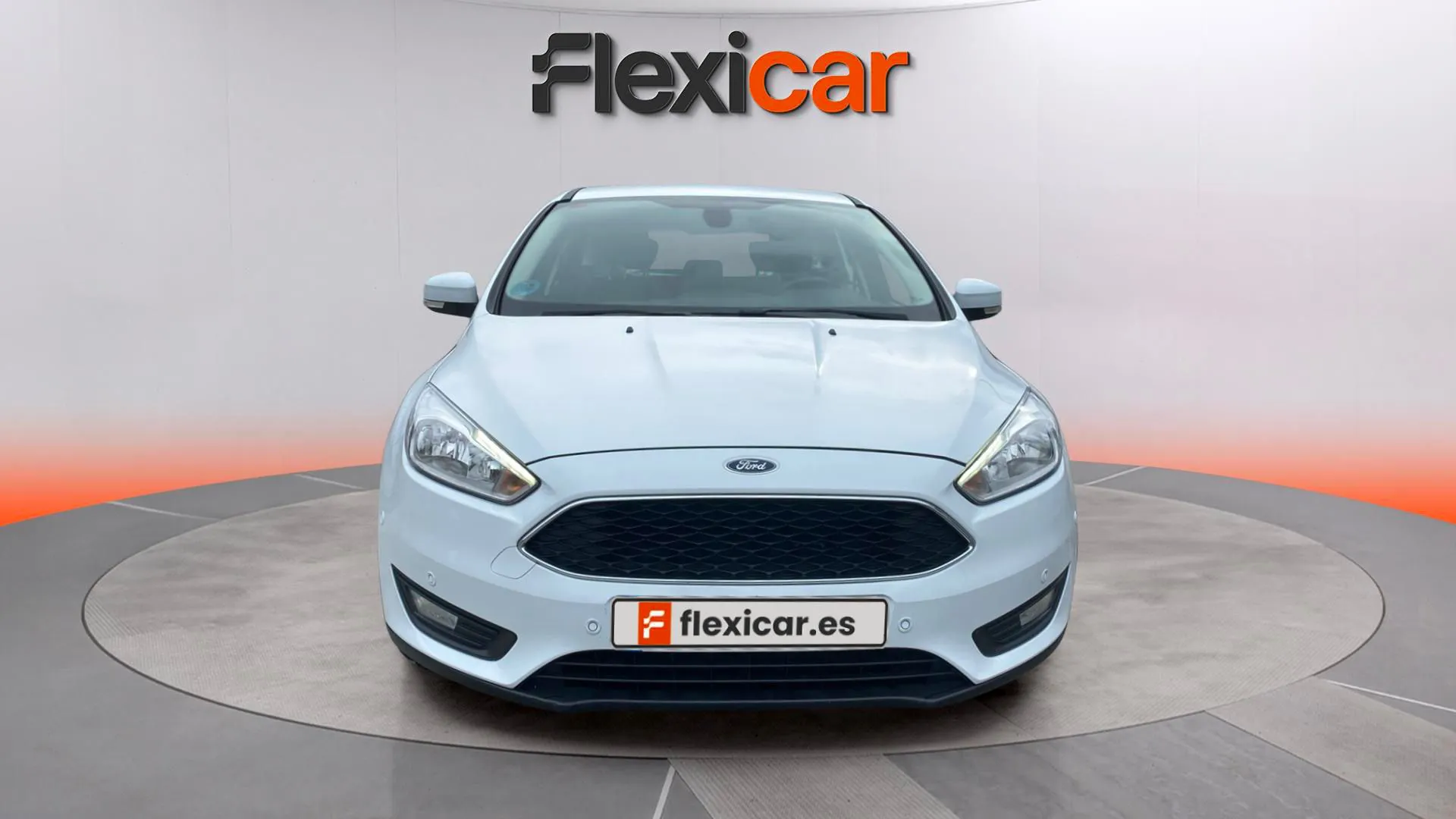 Ford Focus 1.0 EcoBoost -St.-St. Trend+ - foto 2