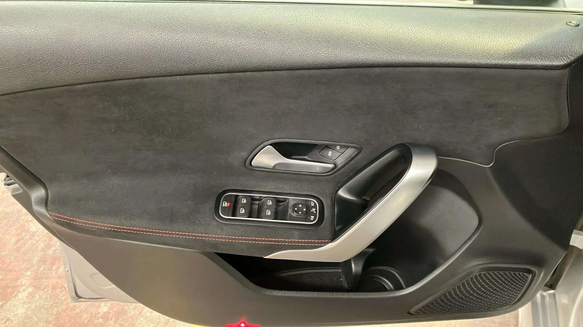 Mercedes-Benz Clase A A 180 d - foto 11