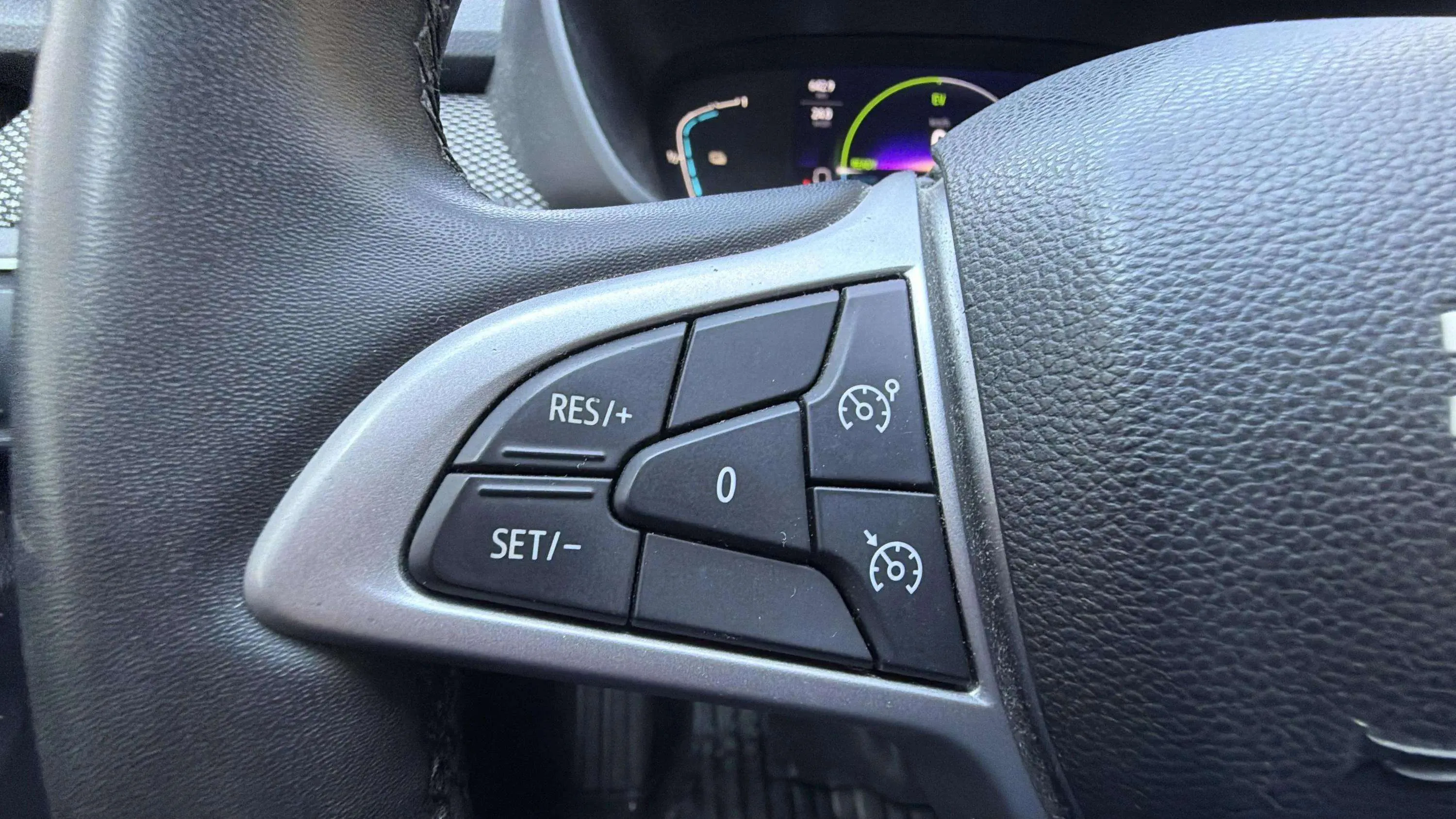 Dacia Jogger S.L Extreme Hybrid 5 plazas - foto 19