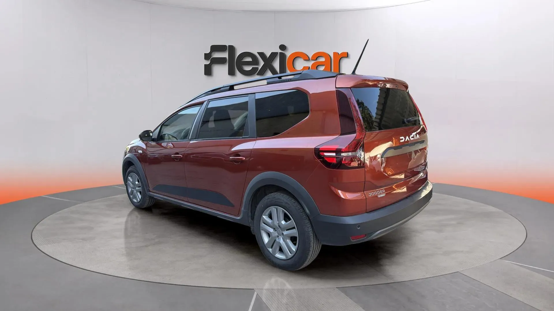 Dacia Jogger S.L Extreme Hybrid 5 plazas - foto 6