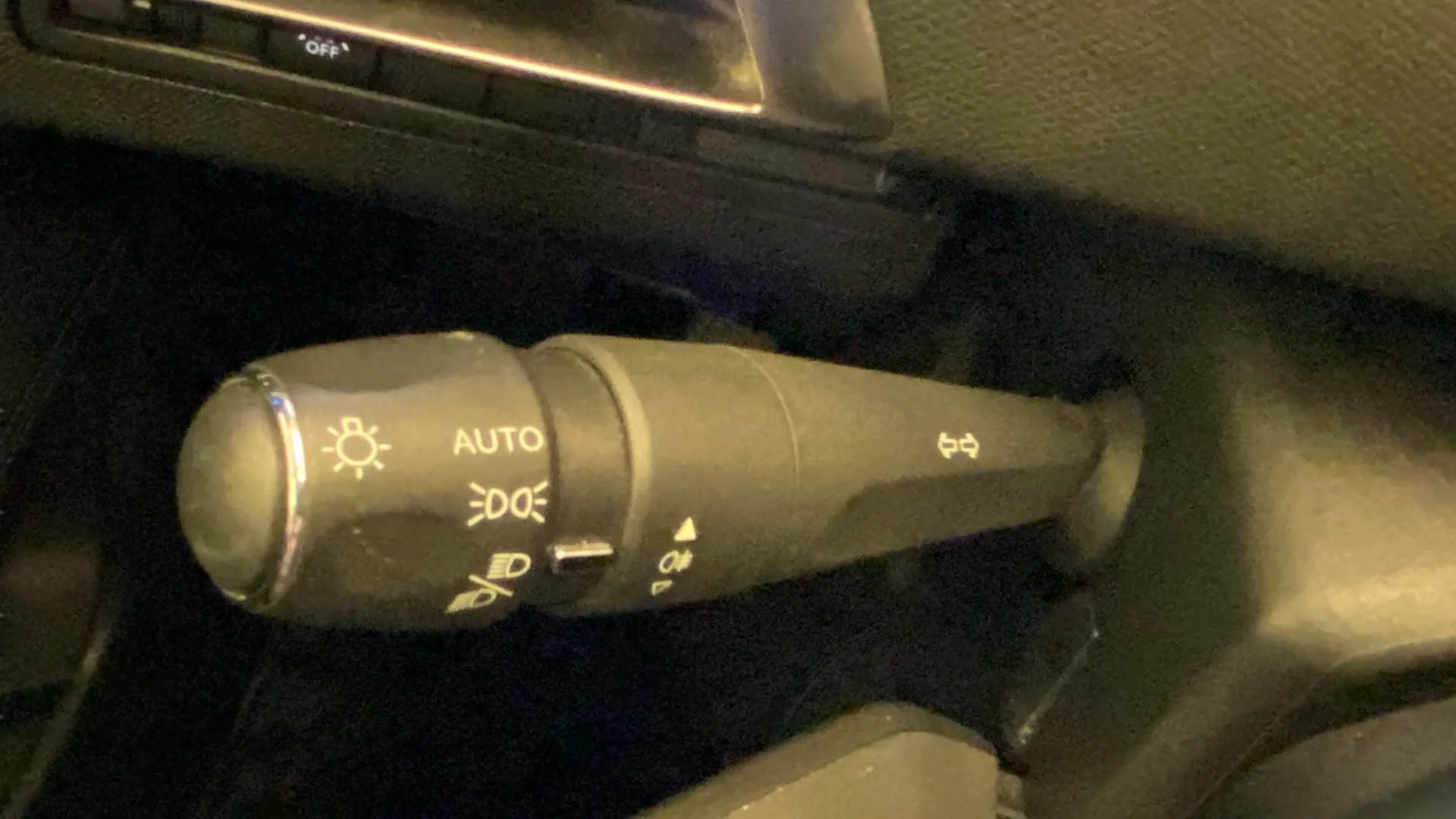 Peugeot 3008 1.2 PureTech Active Pack - foto 21