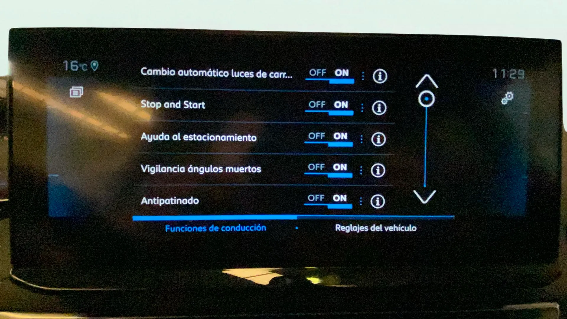 Peugeot 3008 1.2 PureTech Active Pack - foto 31