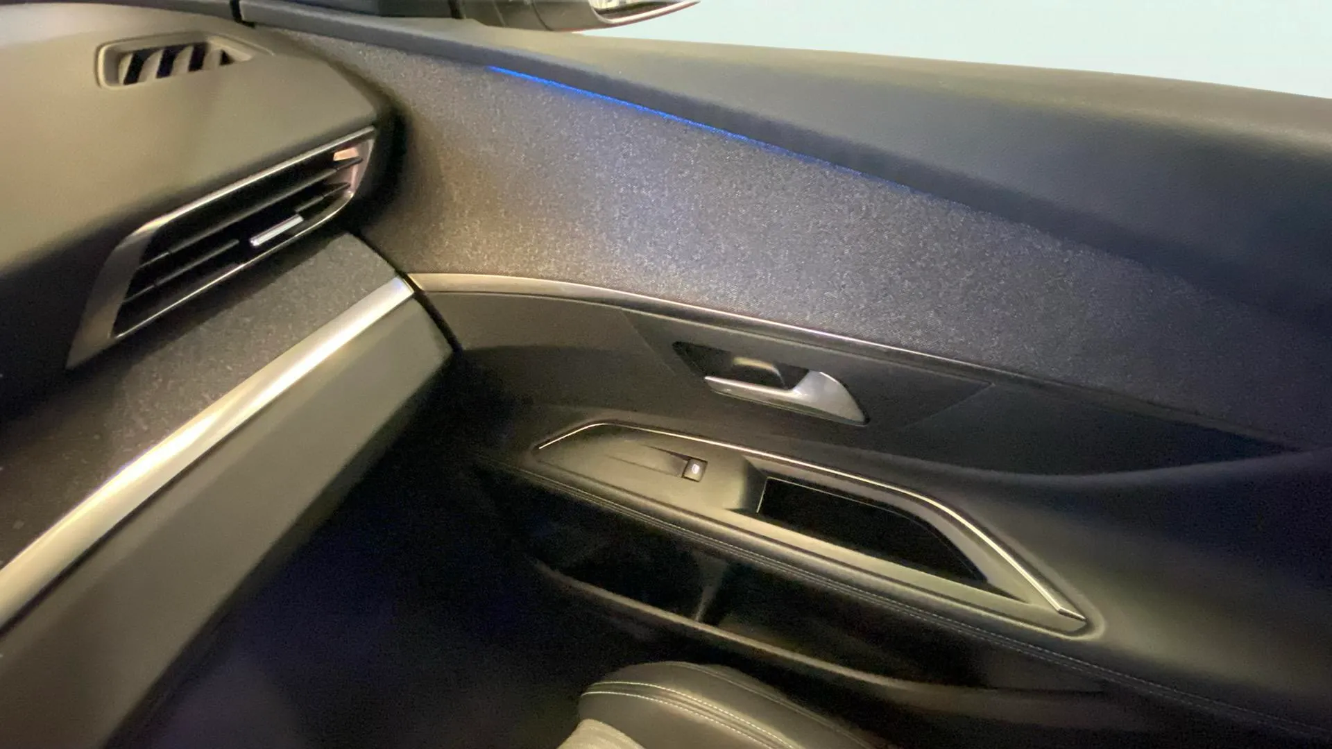 Peugeot 3008 1.2 PureTech Active Pack - foto 38