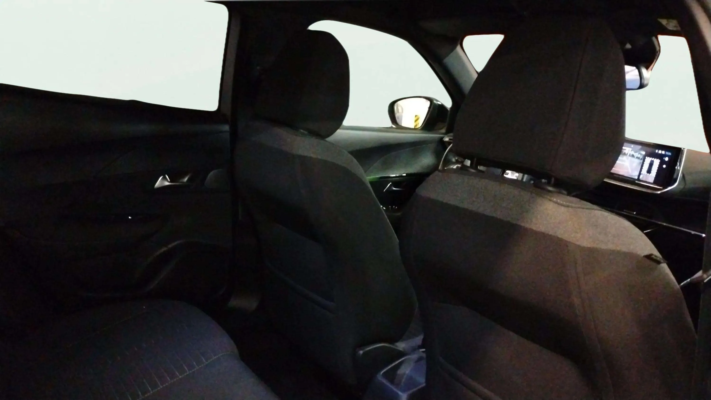 Peugeot 2008 Active Pack PureTech 100 - foto 14