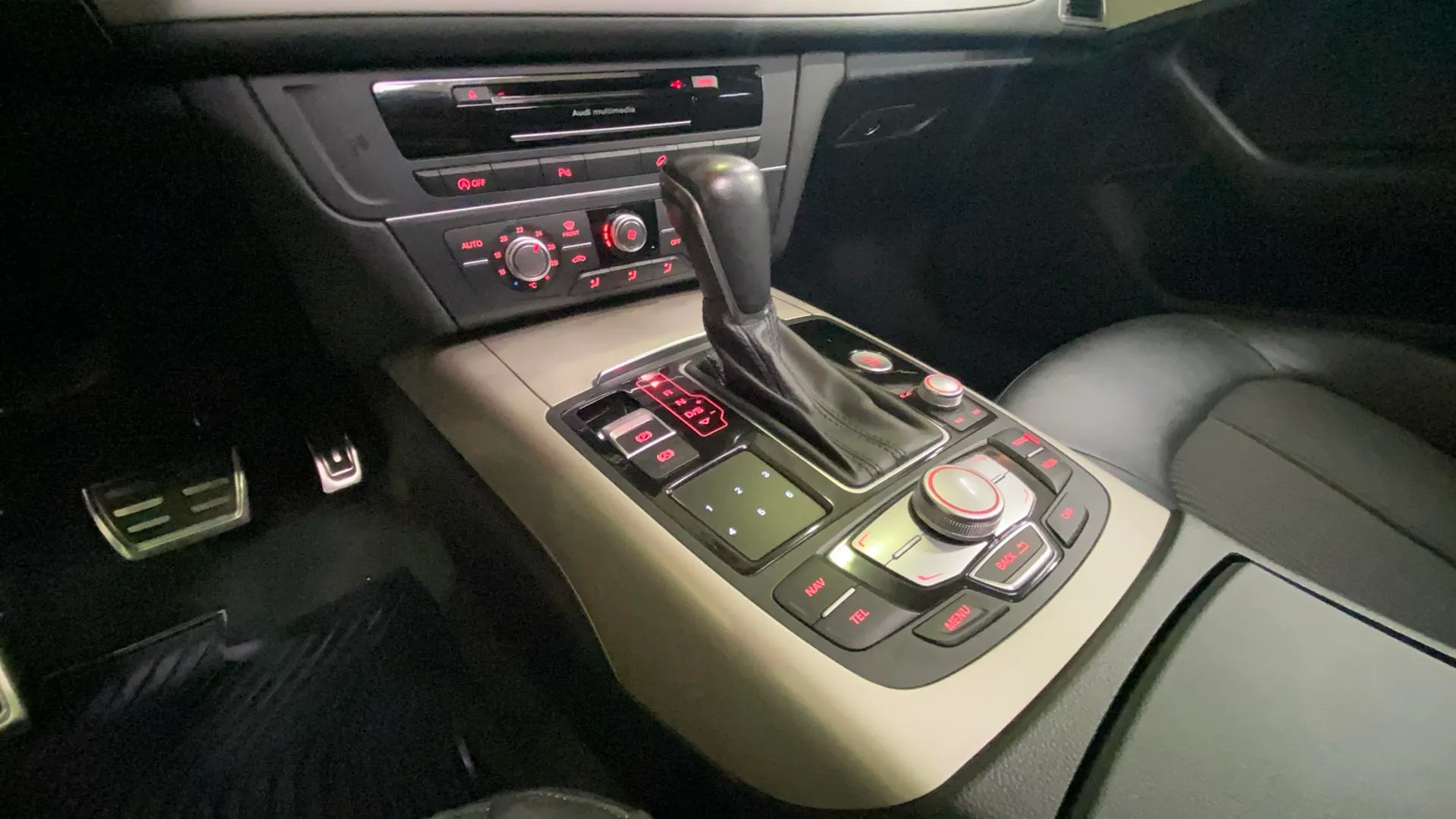 Audi A6 Allroad 3.0 TDI quattro S tron Advanced ed - foto 22