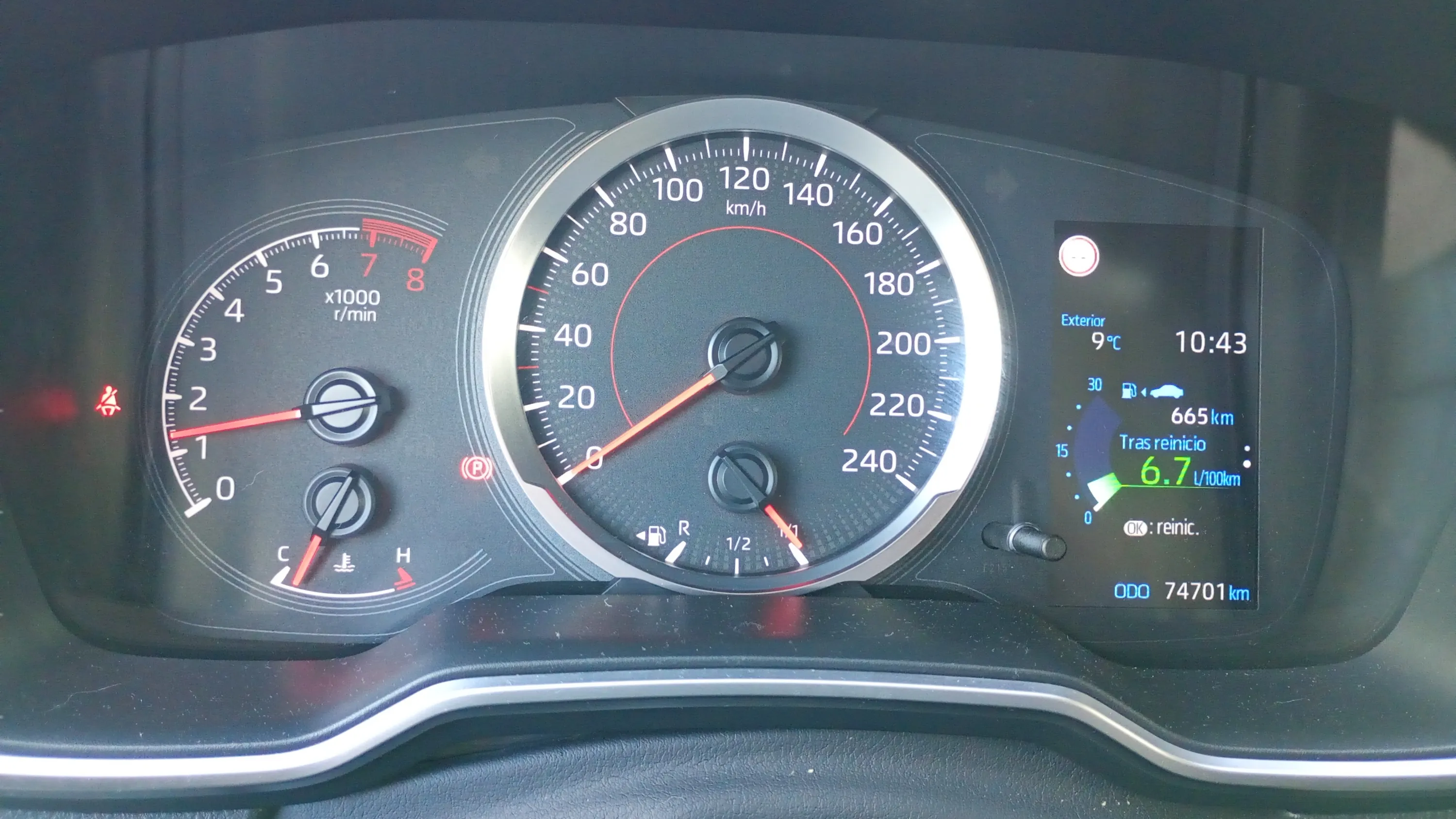 Toyota Corolla 1.5 Active - foto 13